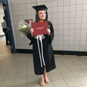 Meet your Posher, Jillian